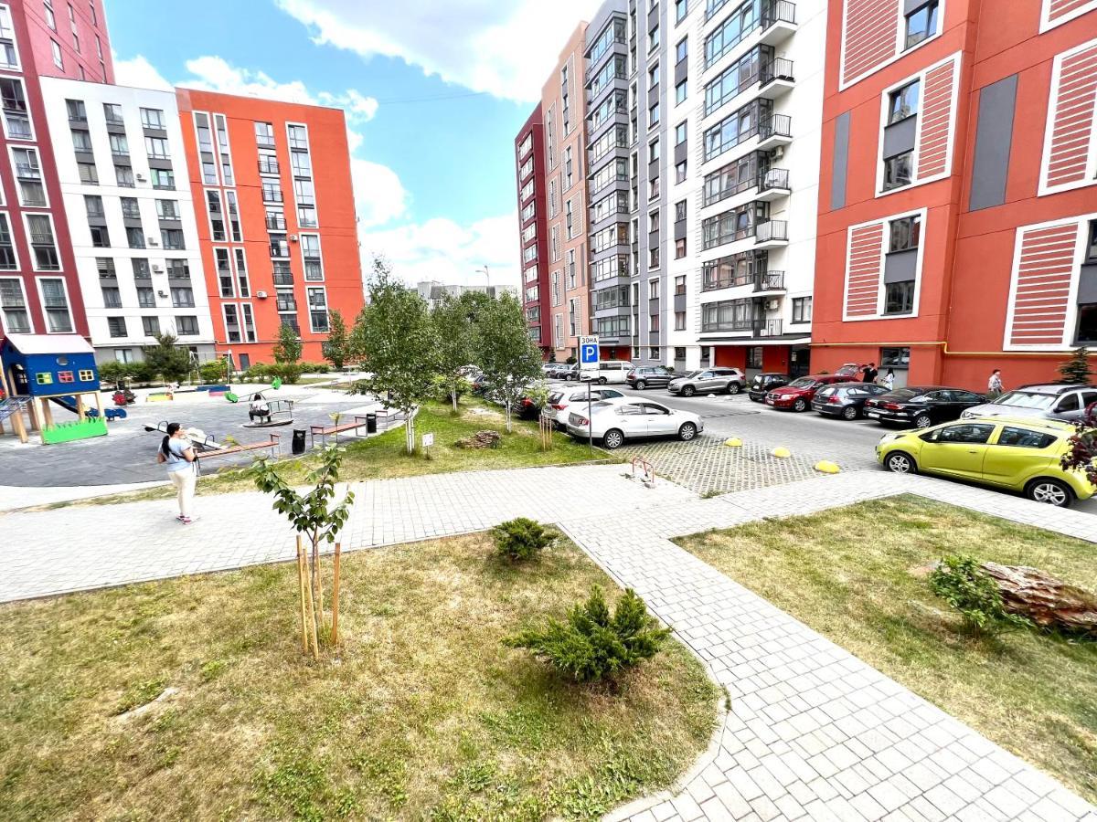 Osapart Cozy Apartment In A Complex Semycvit Lviv Exterior photo